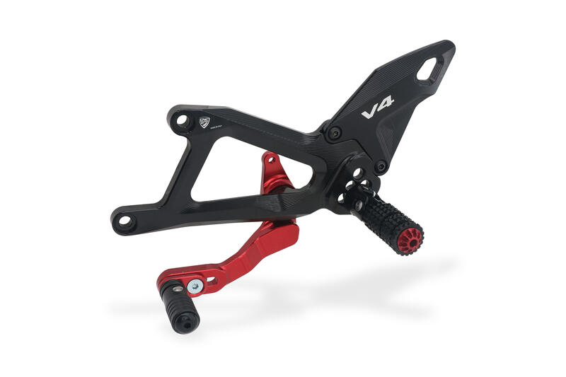 Adjustable rearsets Ducati Panigale V4 Black/Red
