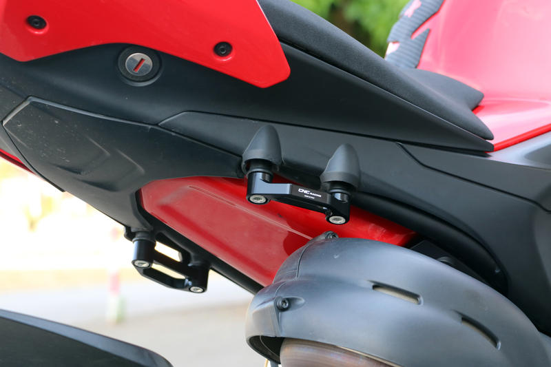 Rear footrest blanking plates Ducati Panigale V4 / Streetfighter V4 Black