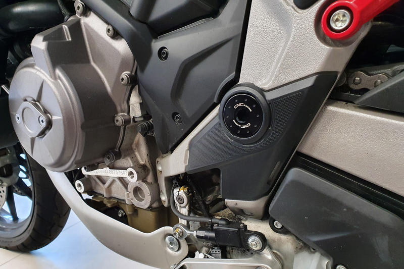 Kit viti centrali pedane originali Ducati Multistrada V4 - Diavel V4 Black