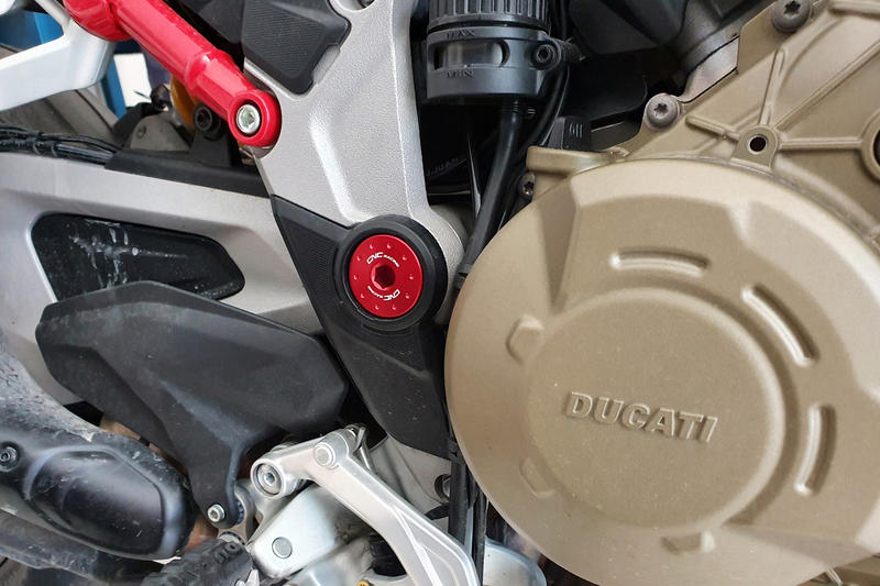 Kit viti centrali pedane originali Ducati Multistrada V4 - Diavel V4 Red