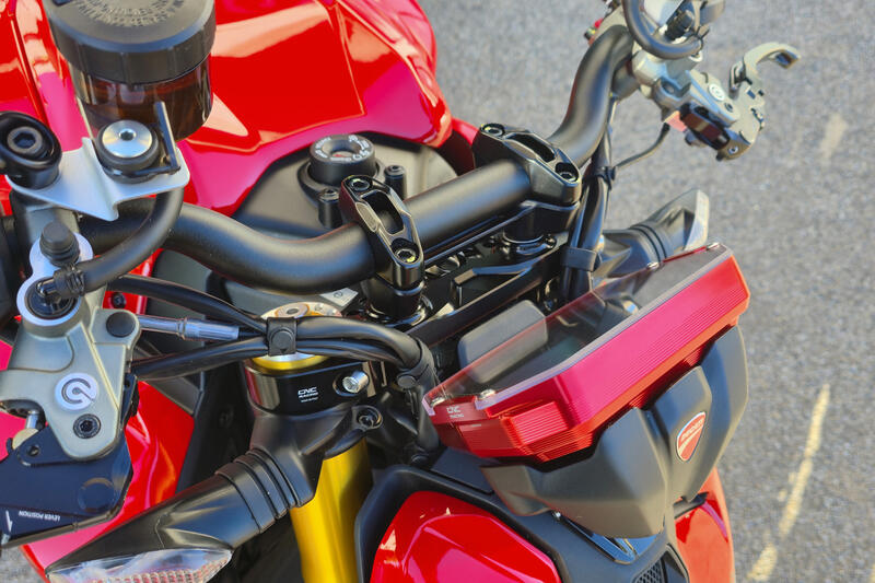Piastre di sterzo Ducati Streetfighter V2 MY2025 - Superiore Black